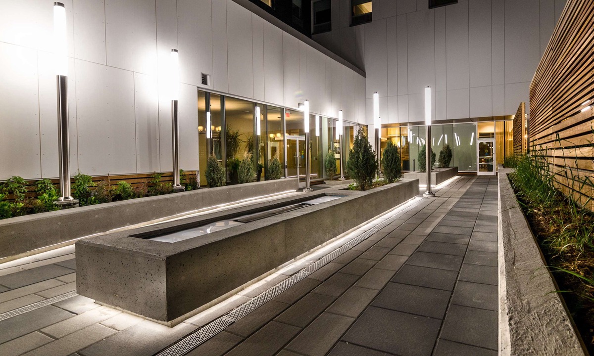 East Village Hotel | Homewood Suites by Hilton Calgary Downtown