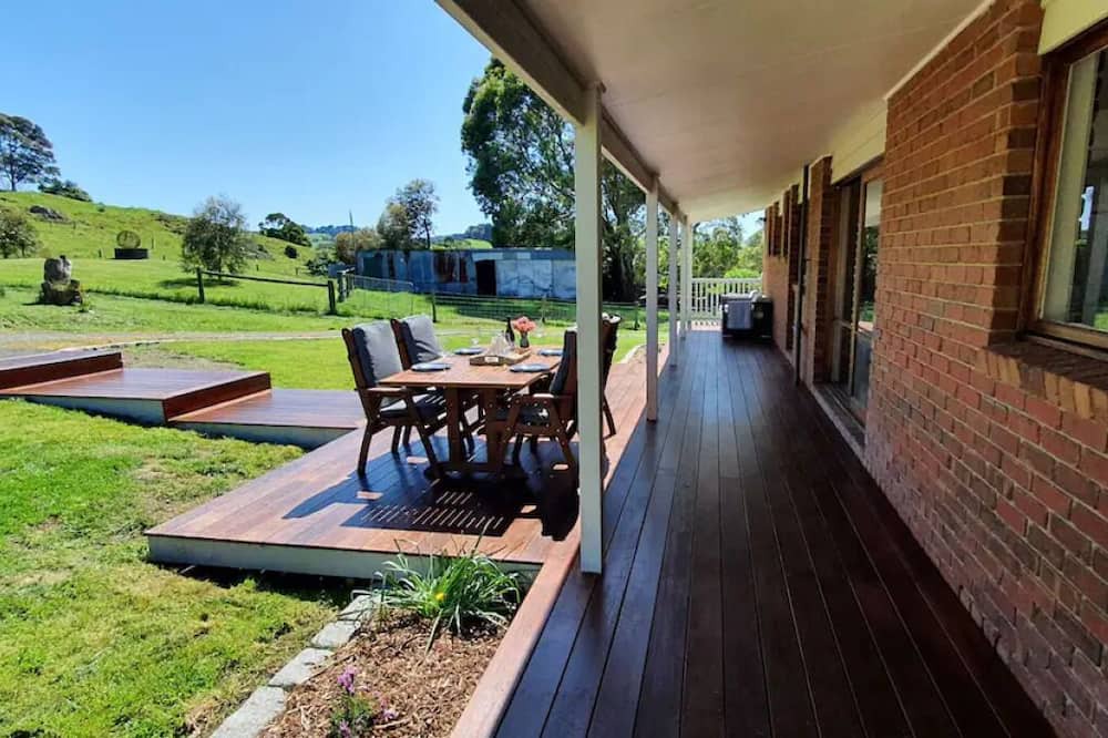 Ryanston House | Clovelly Lane