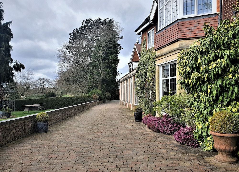 Photo of Buildings in Lapworth