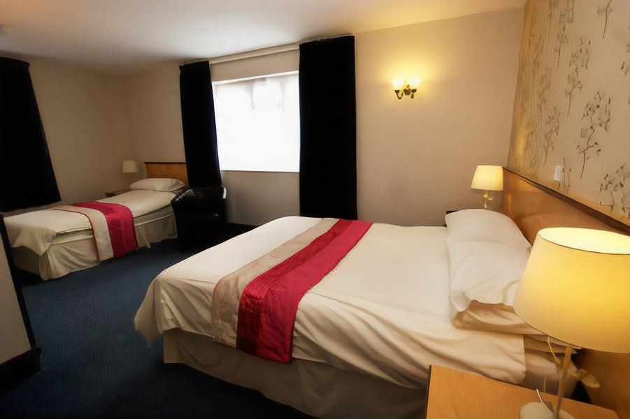Photo of Bedroom in Tormarton