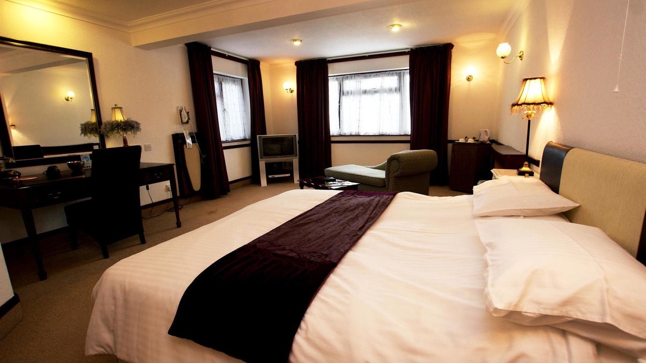 Photo of Bedroom in Tormarton