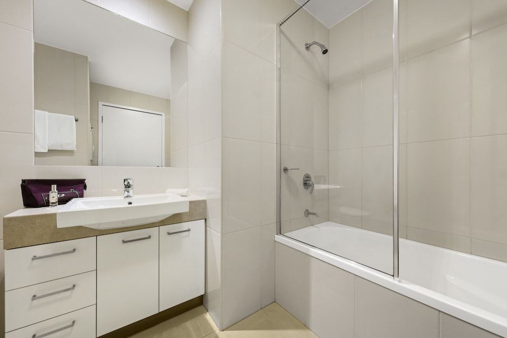 Photo of Bathroom in Heatherton