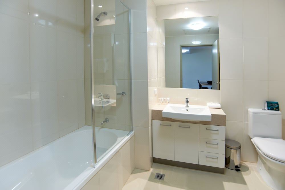 Photo of Bathroom in Heatherton
