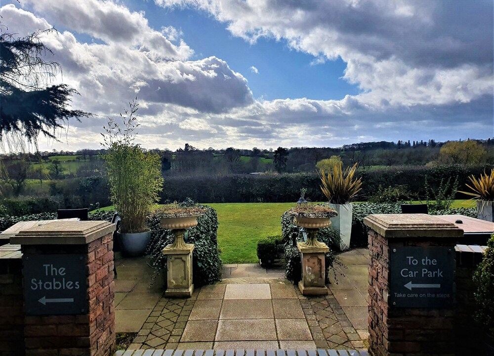 Photo of Patio Balcony in Lapworth