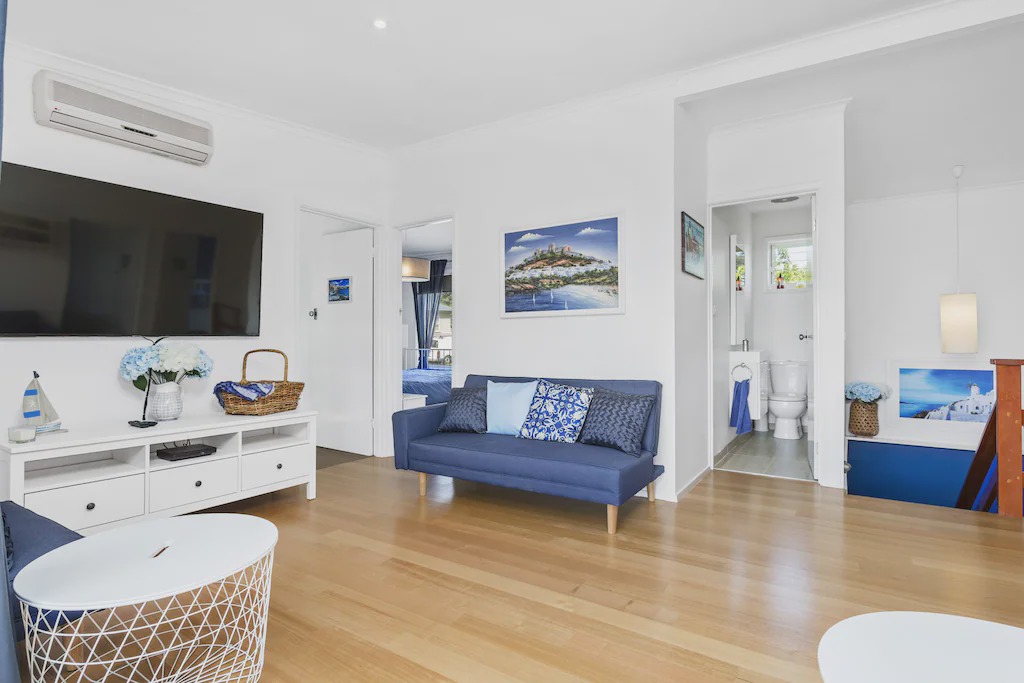 Photo of Livingroom in Safety Beach