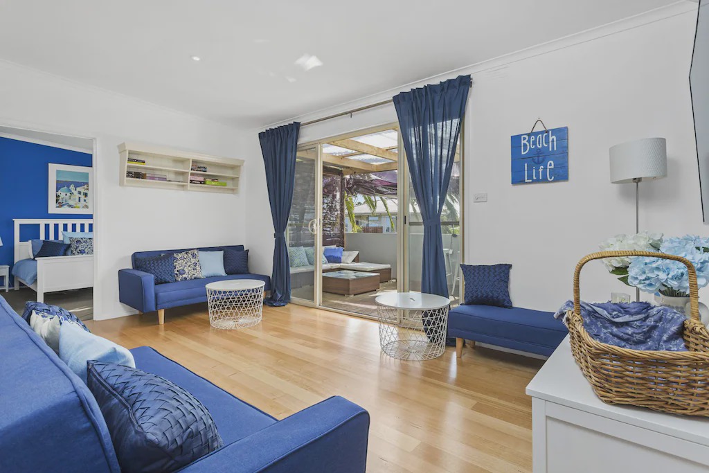 Photo of Livingroom in Safety Beach
