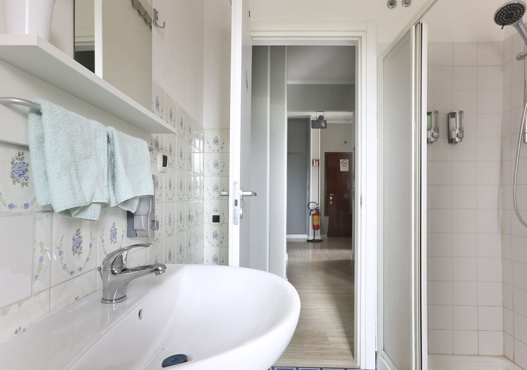 Photo of Bathroom in Peretola