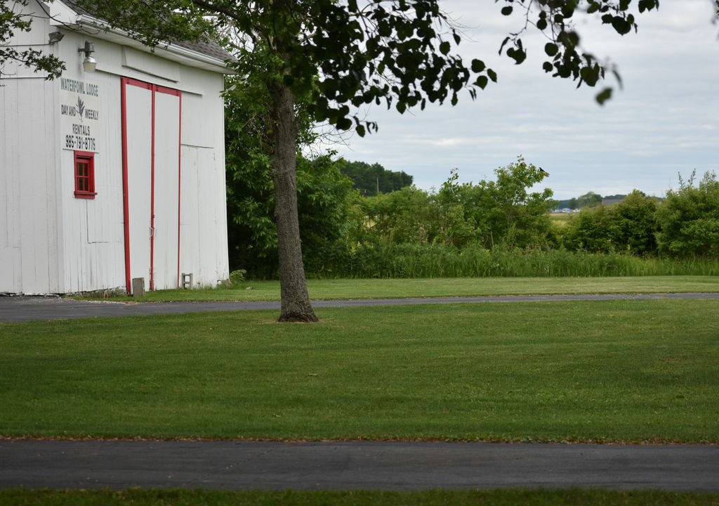 Photo of Buildings in Oak Harbor