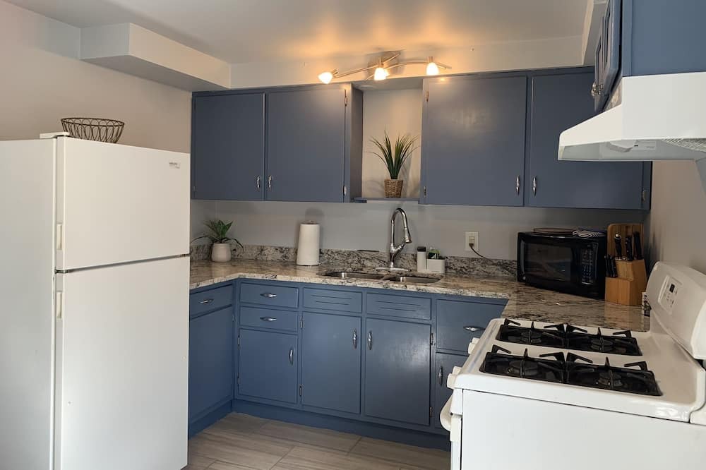 Photo of Kitchen in Whiting