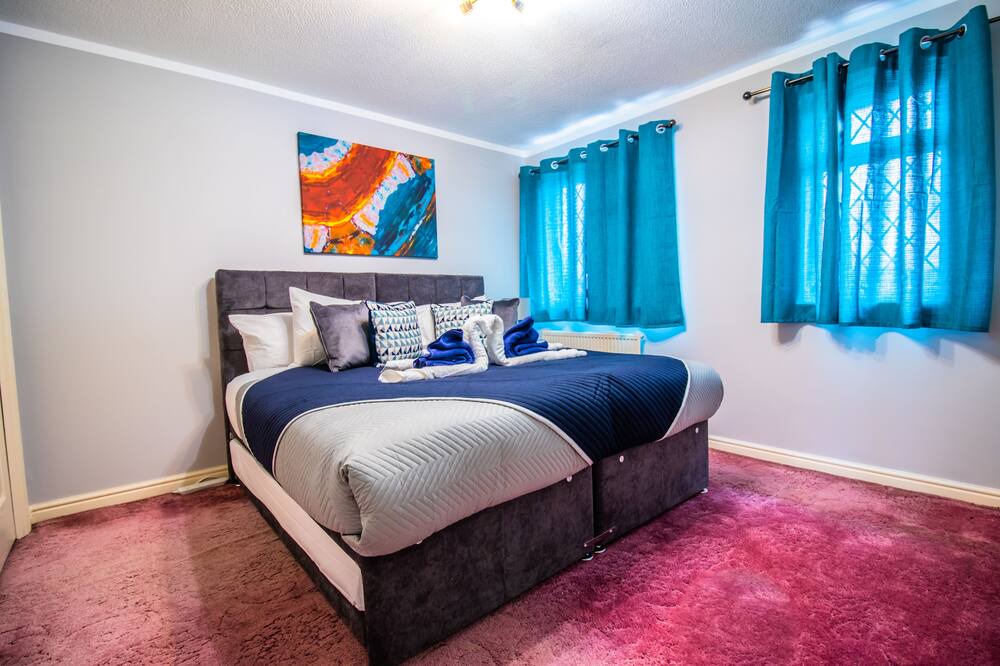 Photo of Bedroom in Stoke Gifford
