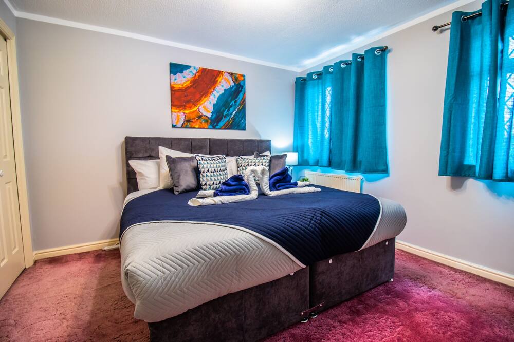 Photo of Bedroom in Stoke Gifford