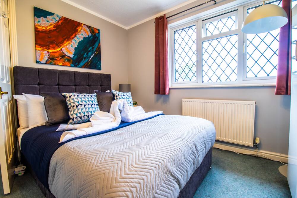 Photo of Bedroom in Stoke Gifford
