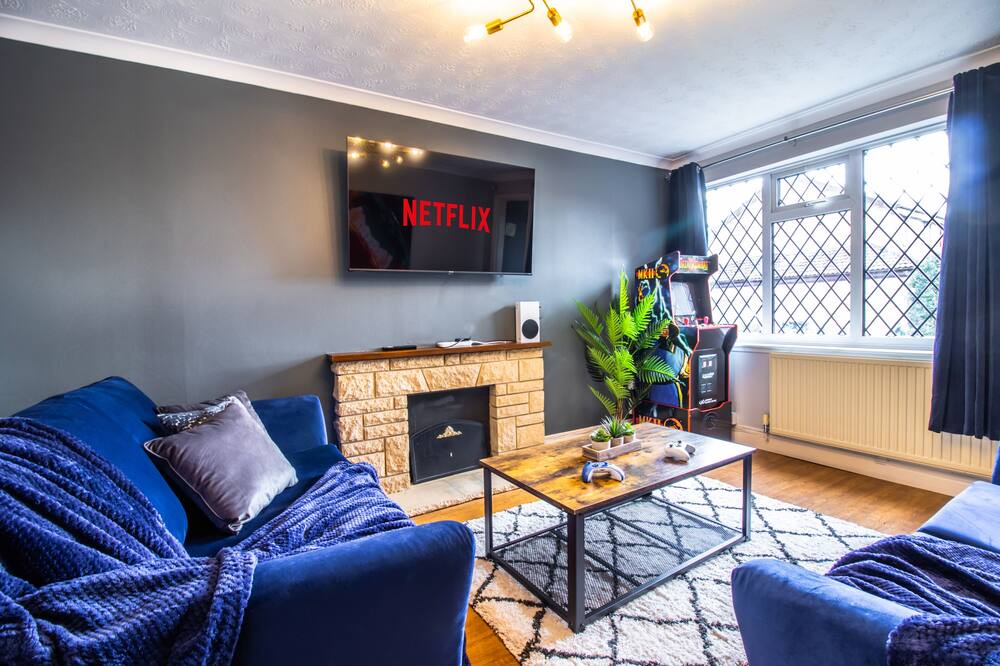 Photo of Livingroom in Stoke Gifford
