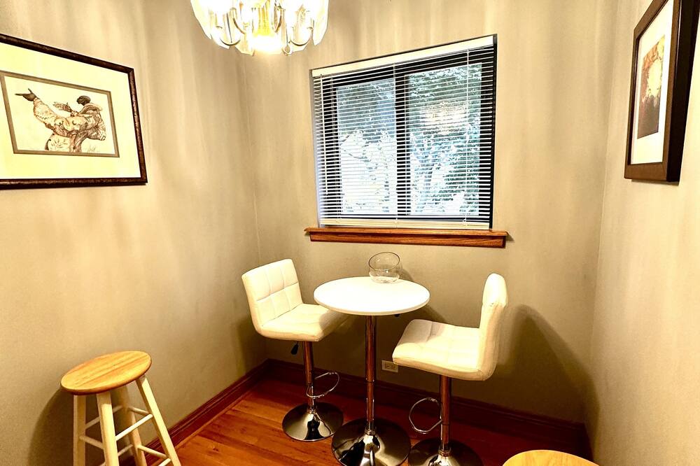 Photo of Bedroom in Chatham