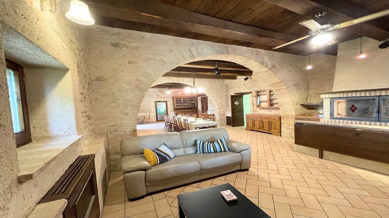 Photo of Livingroom in Limiti