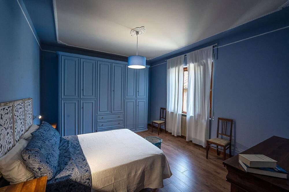 Photo of Bedroom in Monticchiello