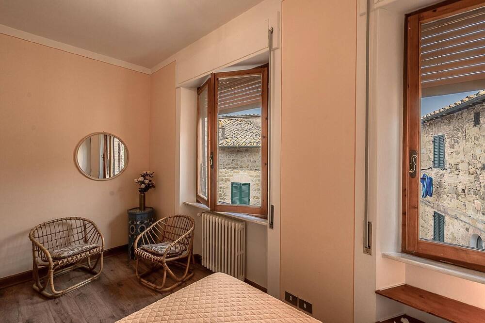 Photo of Bedroom in Monticchiello