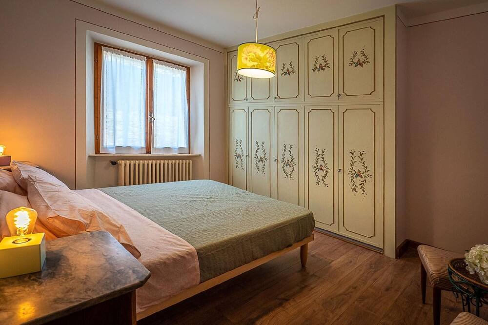 Photo of Bedroom in Monticchiello