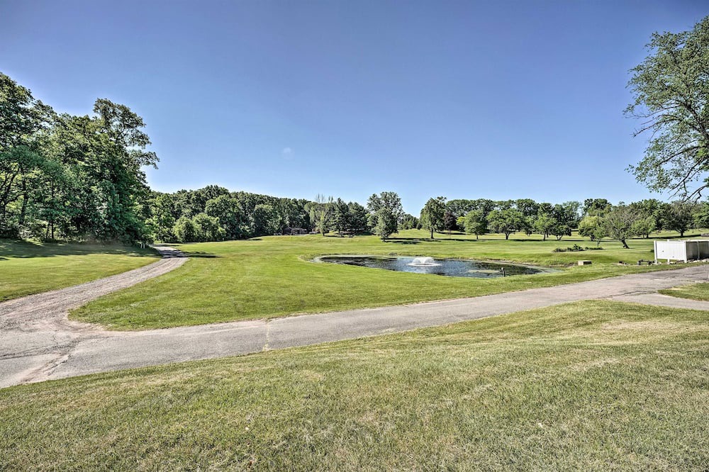 Photo of Outdoor in Albion