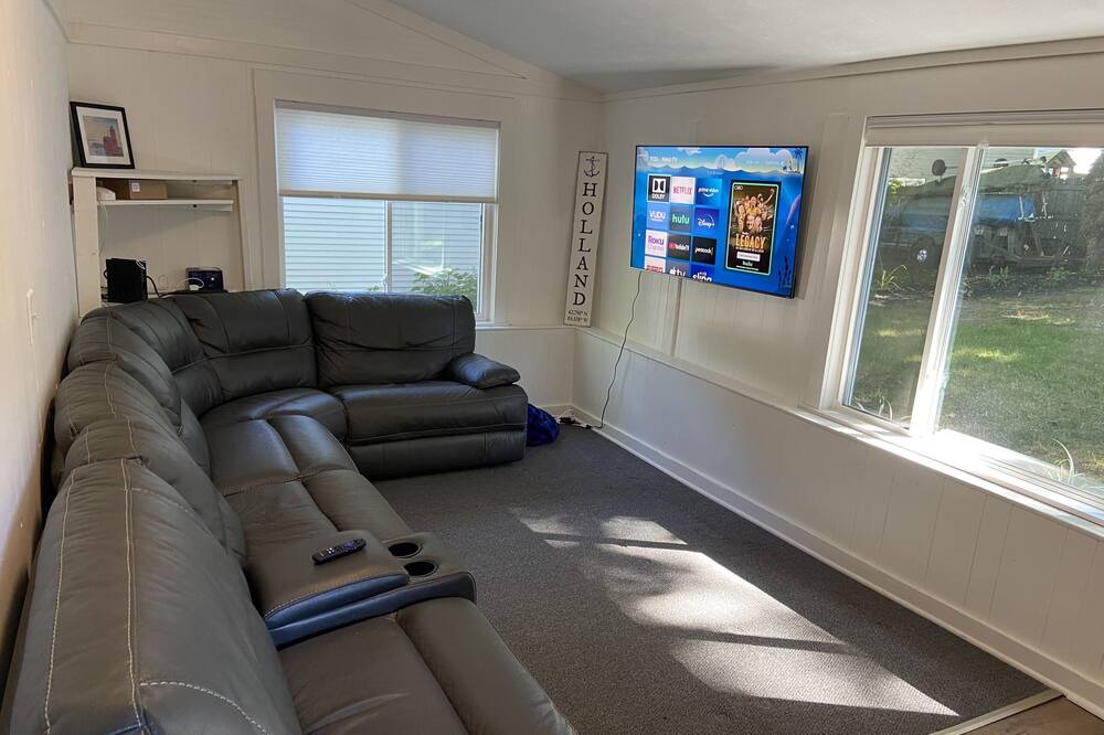 Photo of Livingroom in Macatawa