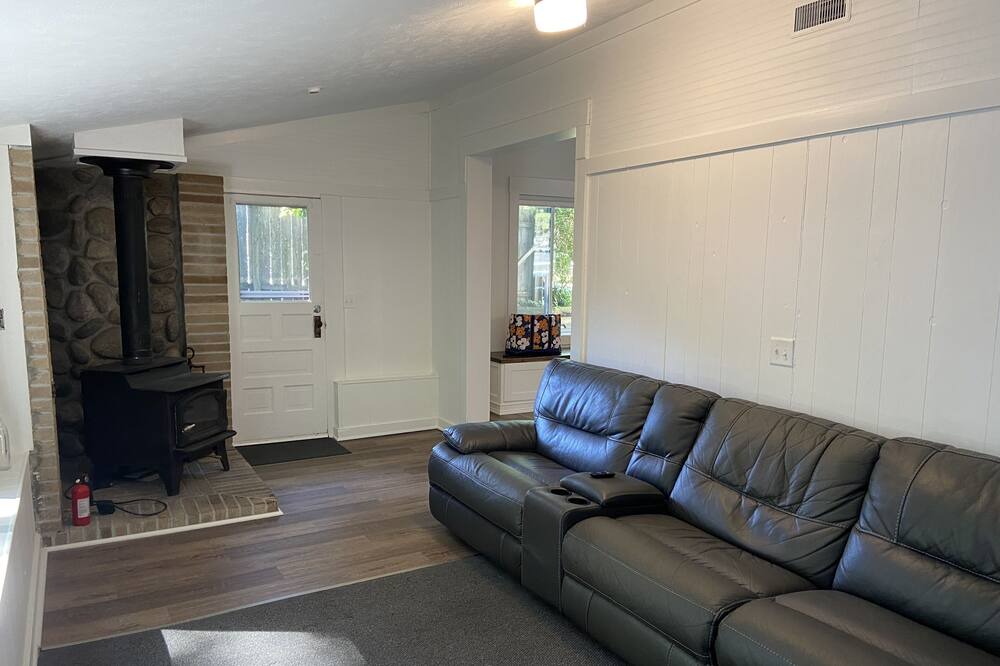 Photo of Livingroom in Macatawa