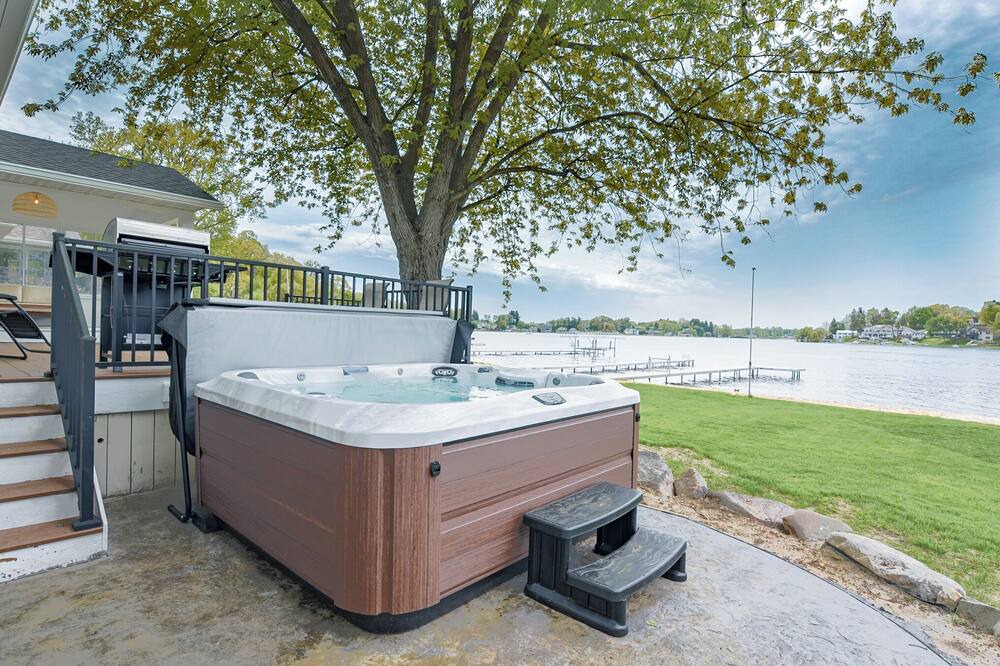 Photo of Outdoor in Lowell