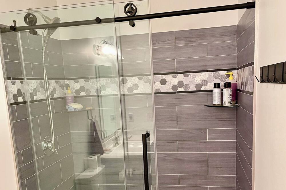 Photo of Bathroom in Kalkaska