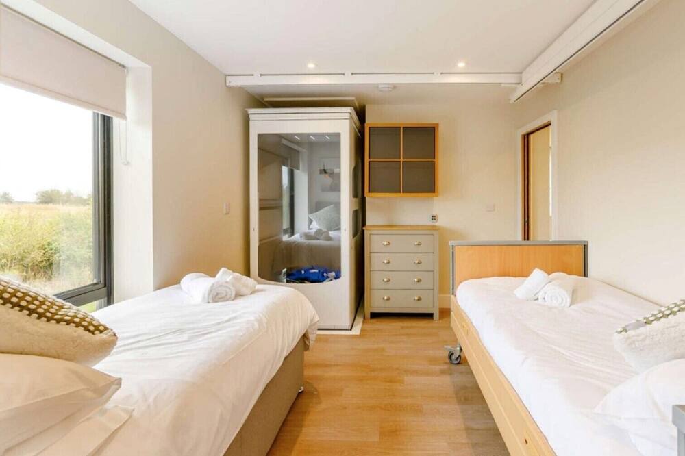 Photo of Bedroom in Moreton Valence