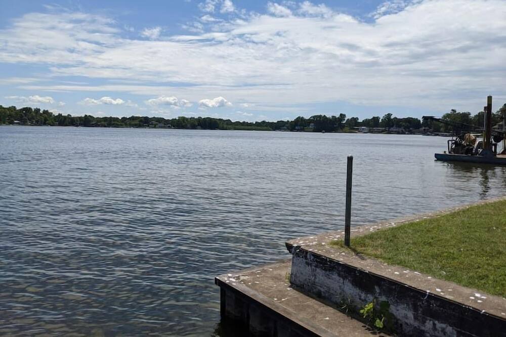Photo of Outdoor in Paw Paw Lake