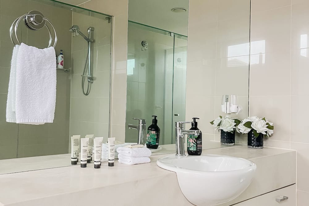 Photo of Bathroom in Mentone
