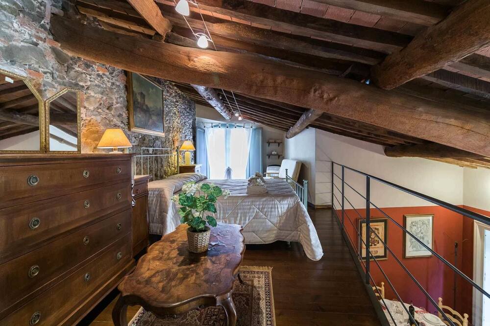 Photo of Bedroom in Matraia