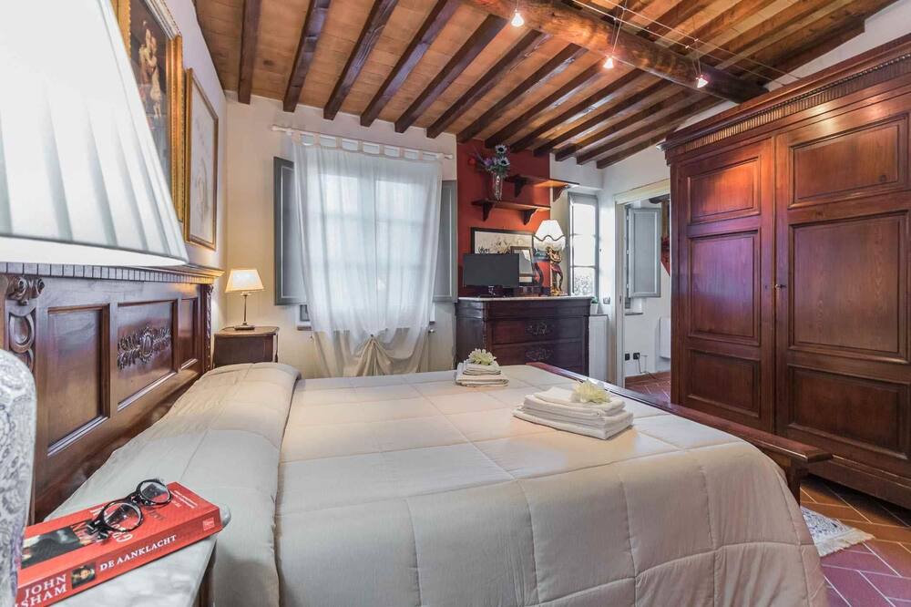 Photo of Bedroom in Matraia
