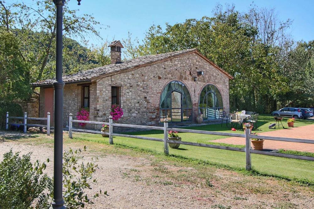 Photo of Outdoor in Todi
