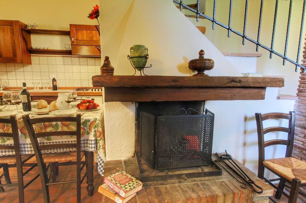 Photo of Livingroom in Proceno