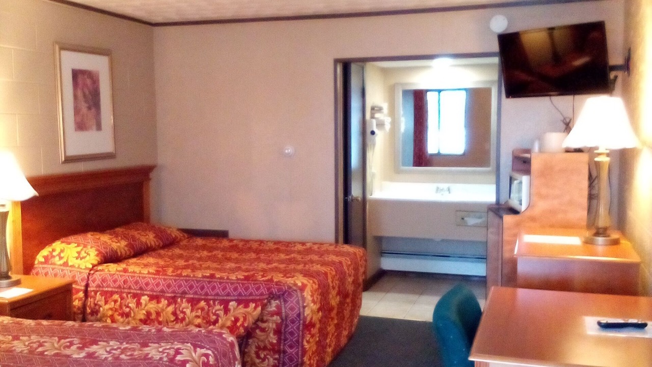 Photo of Bedroom in Kalkaska