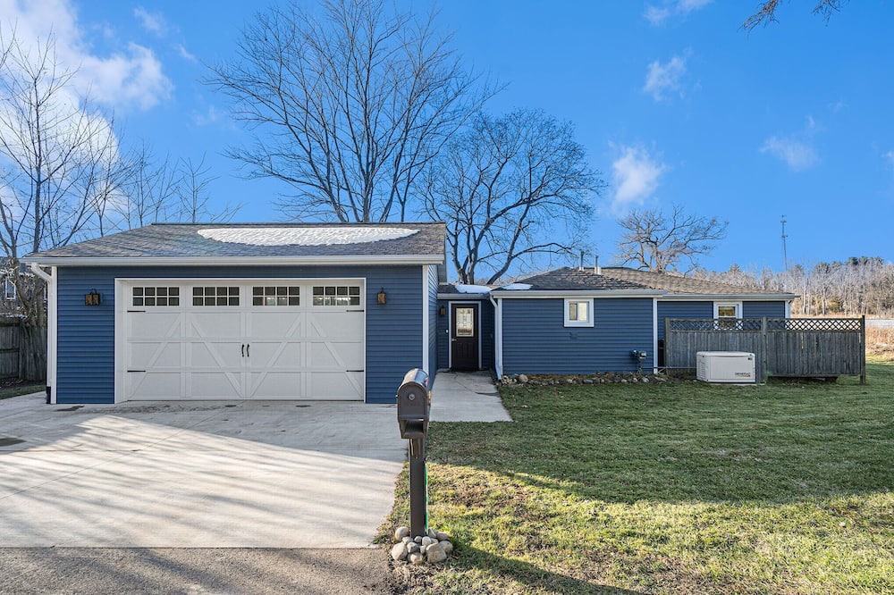 Photo of Outdoor in Hickory Corners
