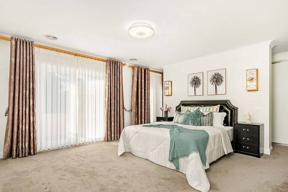Photo of Bedroom in Oakleigh