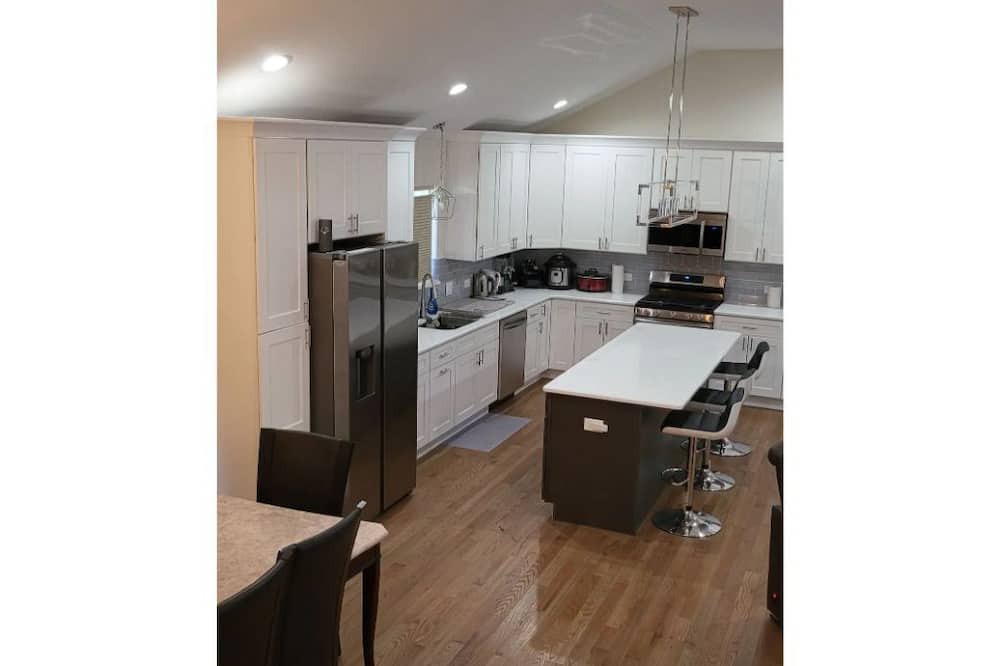 Photo of Kitchen in Oak Lawn
