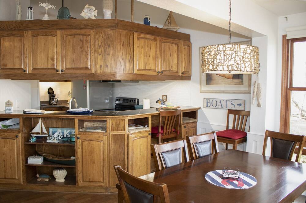 Photo of Kitchen in Oak Harbor