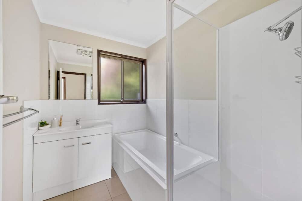 Photo of Bathroom in Wonthaggi