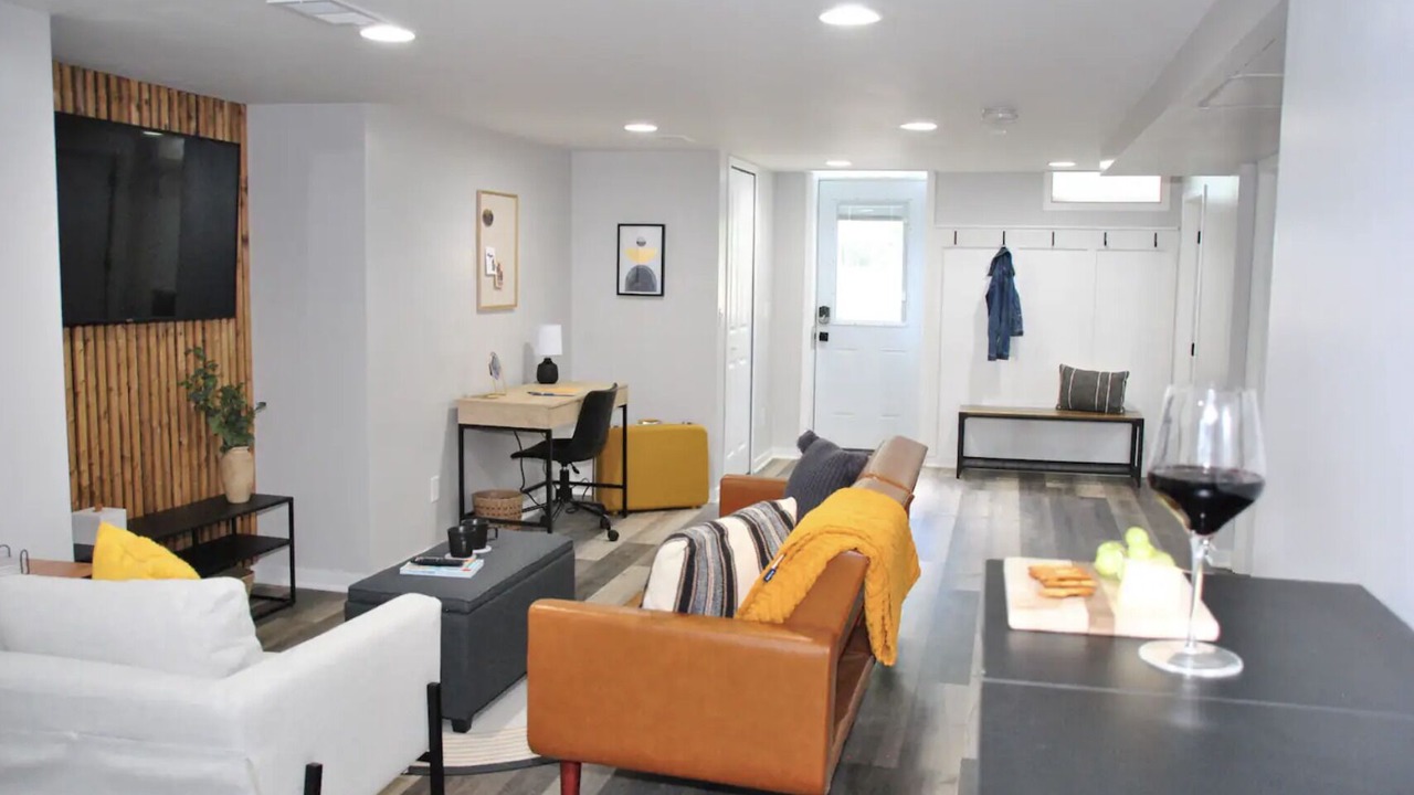 Photo of Livingroom in Ann Arbor