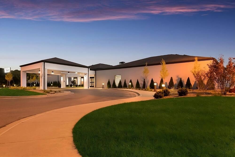 Photo of Outdoor in Auburn Hills