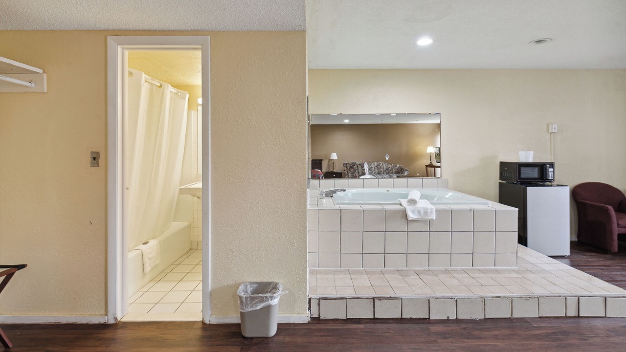 Photo of Bedroom in Toledo