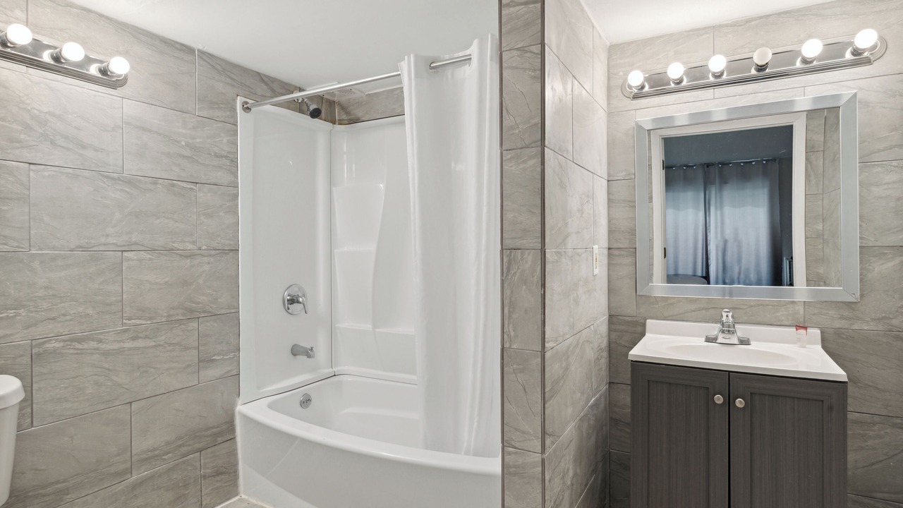 Photo of Bathroom in Toledo