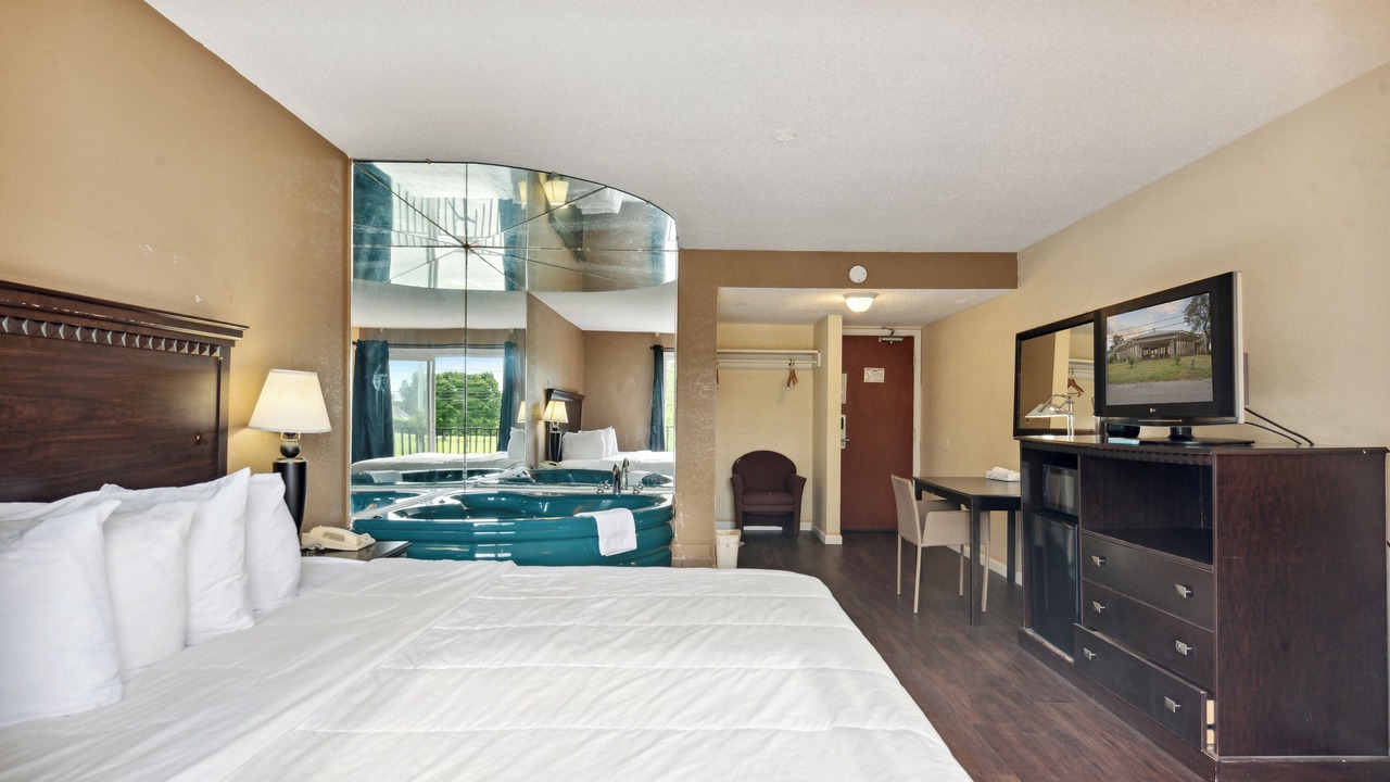 Photo of Bedroom in Toledo