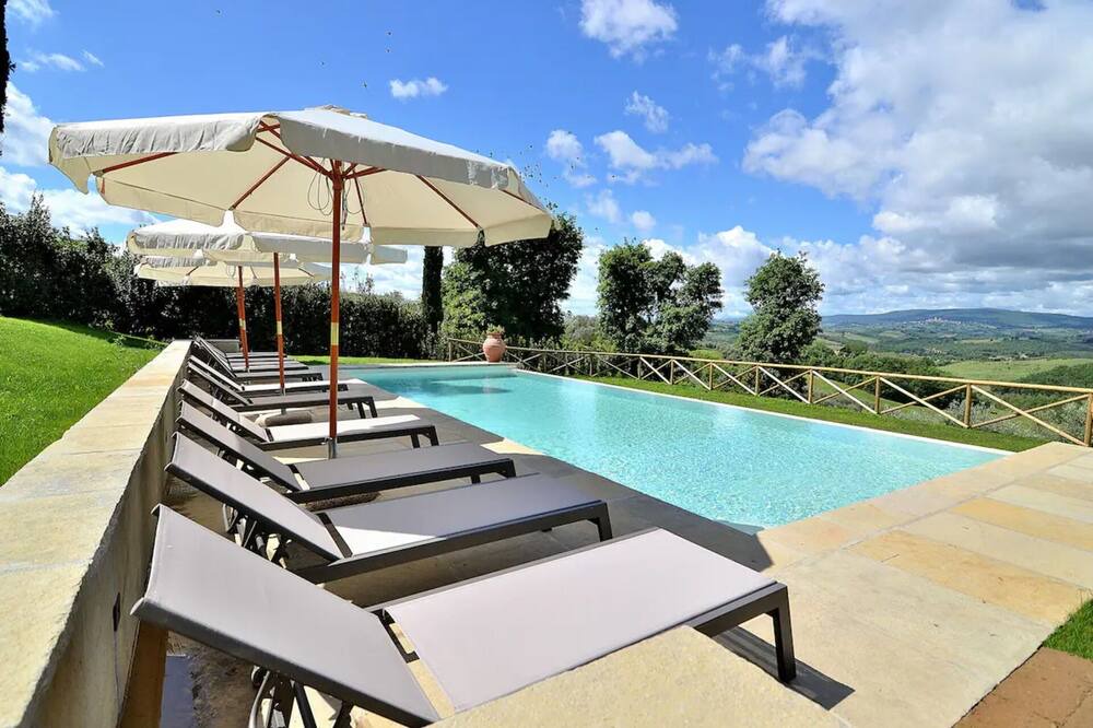Photo of Patio Balcony in Barberino Val d'Elsa