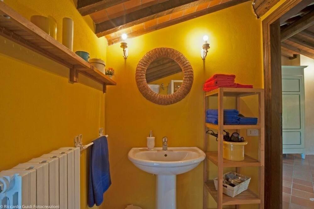 Photo of Bathroom in Cascina