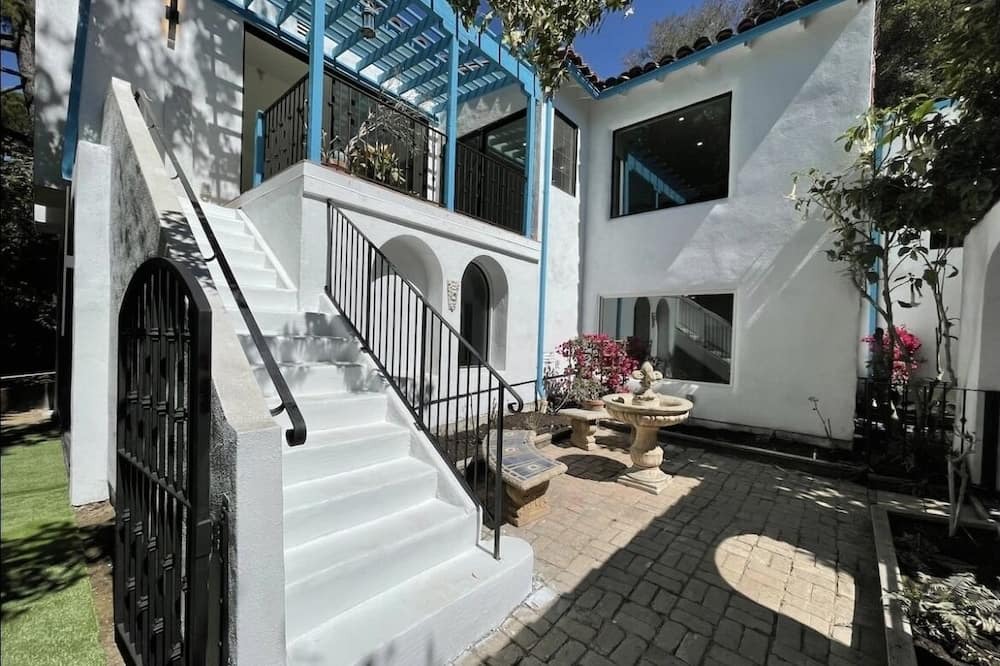 Photo of Outdoor in Berkeley Hills