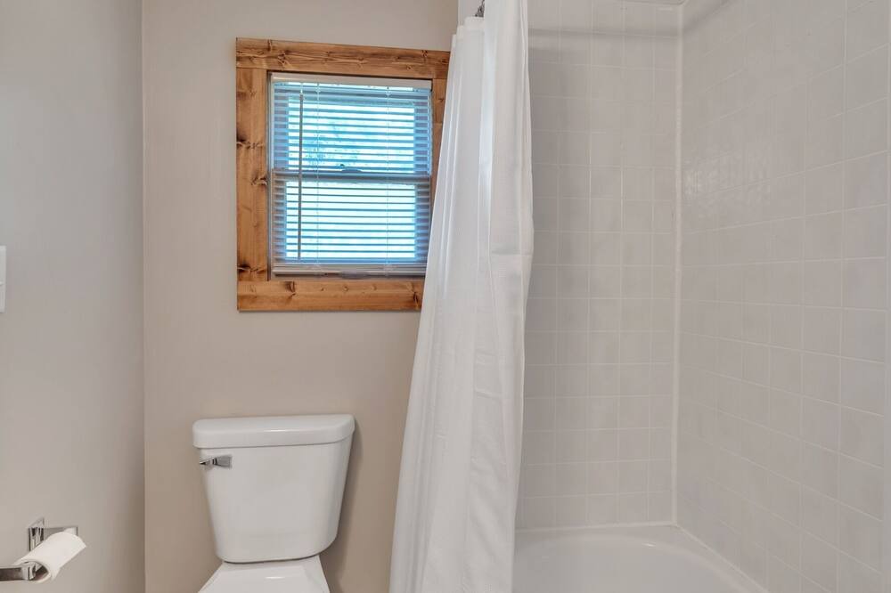 Photo of Bathroom in Wauksaukee