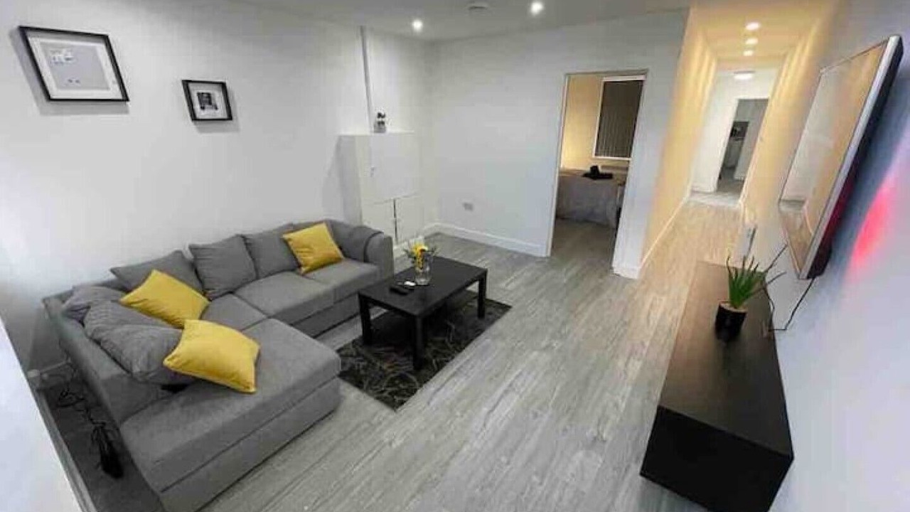 Photo of Livingroom in Cradley